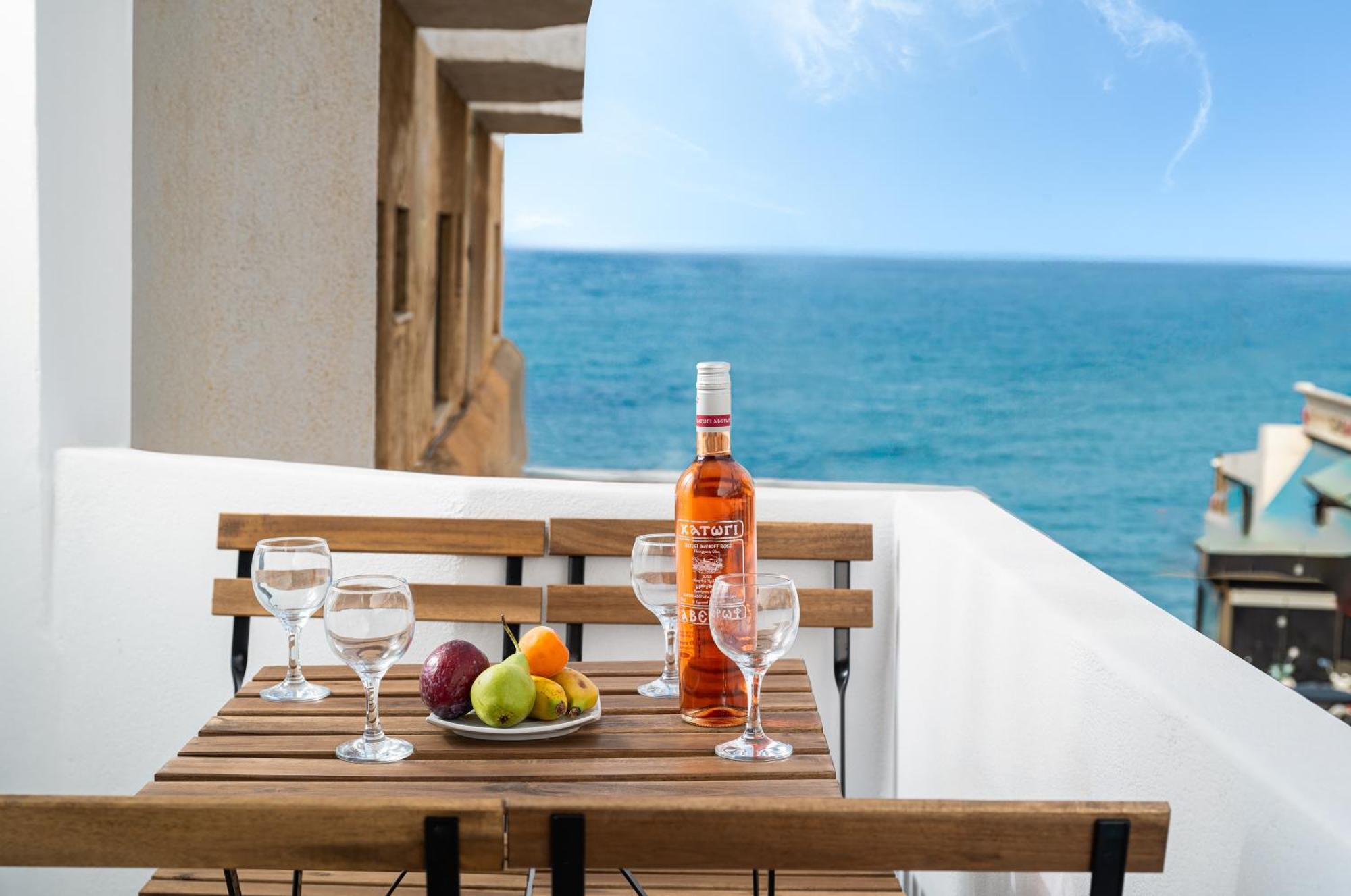 Makas Suites Hersonissos  Exterior foto